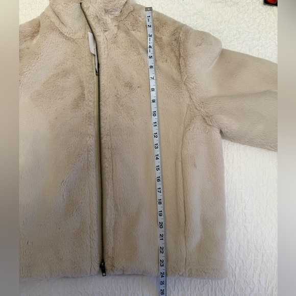 Vince Faux Fur Cream Jacket (Size: Large) - Picture 7 of 16